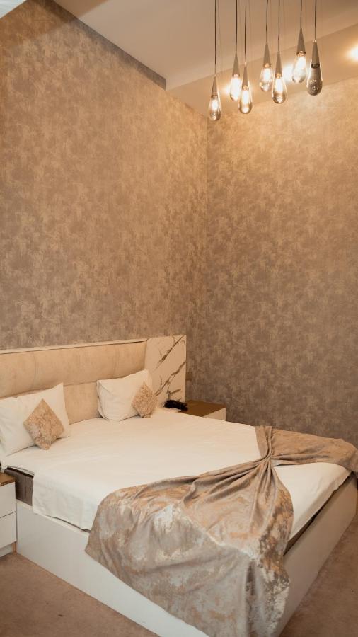 Dionis Baku Hotel ภายนอก รูปภาพ