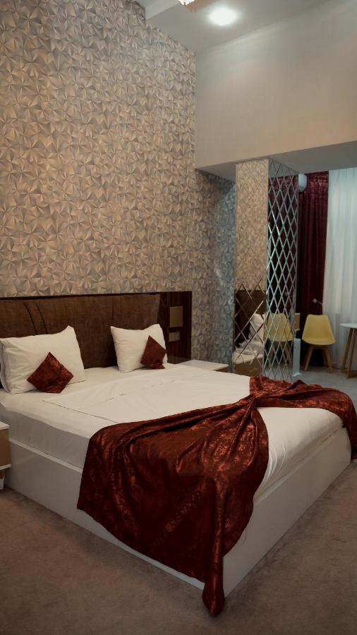 Dionis Baku Hotel ภายนอก รูปภาพ